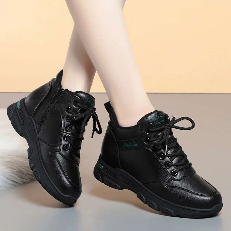 2025 new designer fashionable women's casual warm outdoor sports shoes