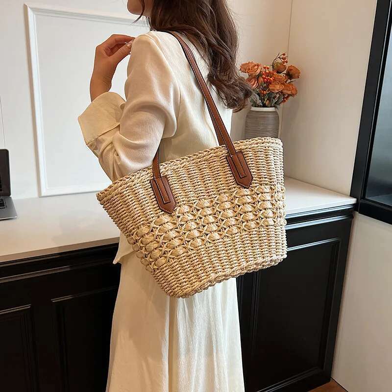 Handmade Beach Bag Handmade Beach Bag Summer For Women Straw Shoulder Bags Rattan Woven Top Handle Hollow Raffia Crochet Beach Bag Casual Handbags Kq1