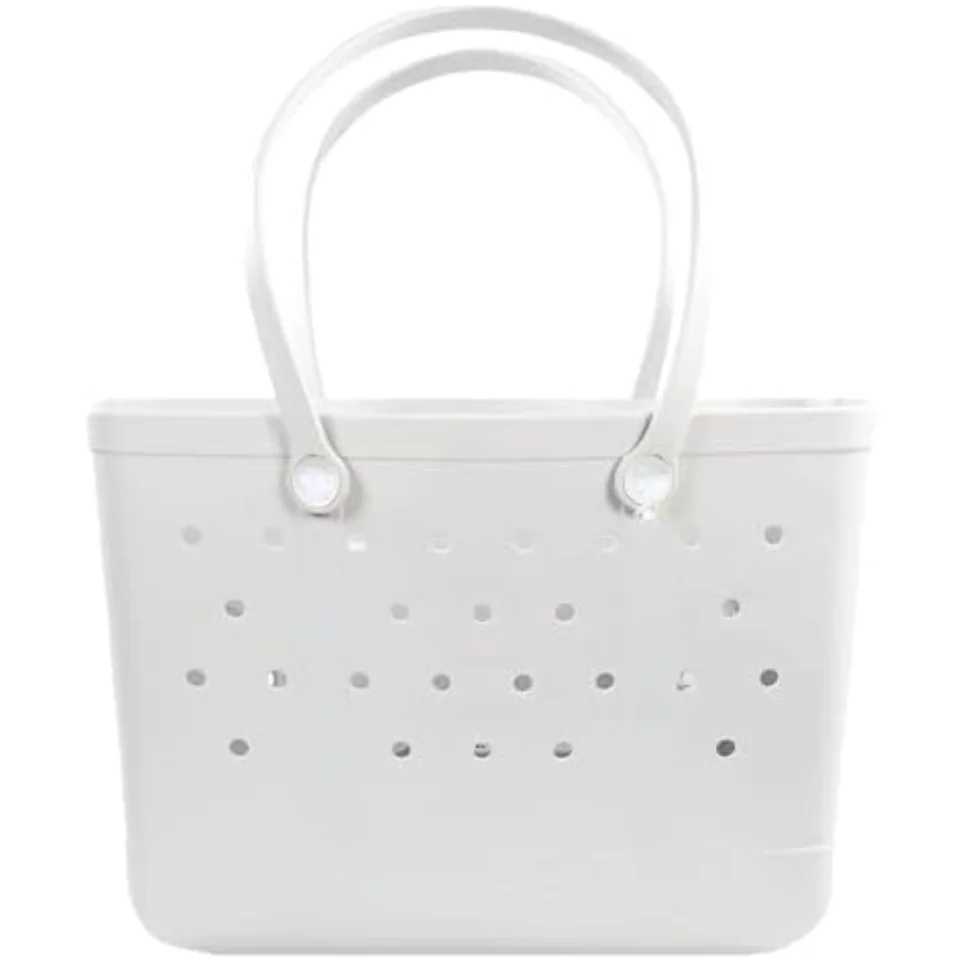 Elegant and spacious handbag - a fashionable handbag suitable for any occasion W250415