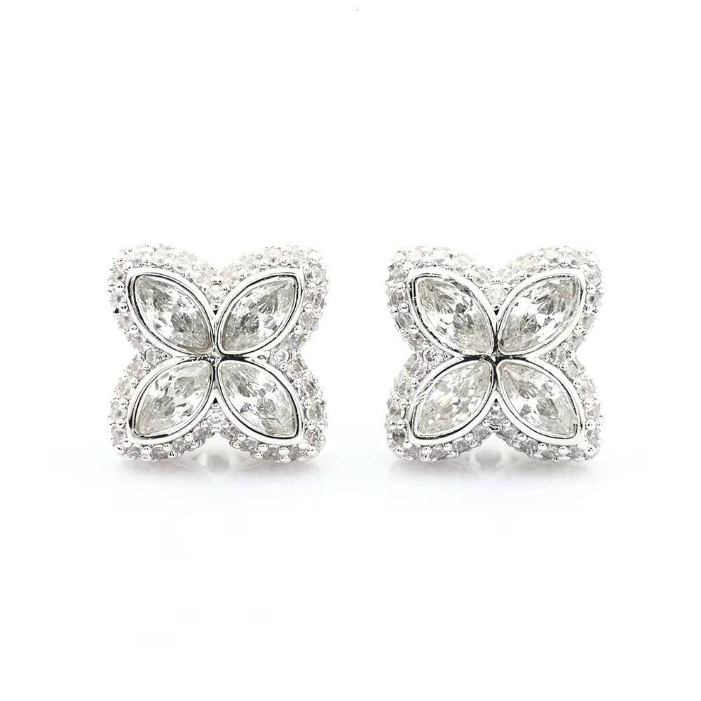 Best Price 925 Sterling Silver Mens Hip Hop Iced Moissanite Earrings 15MM Four Leaf Clover Stud Pear Earrings High Moissanite