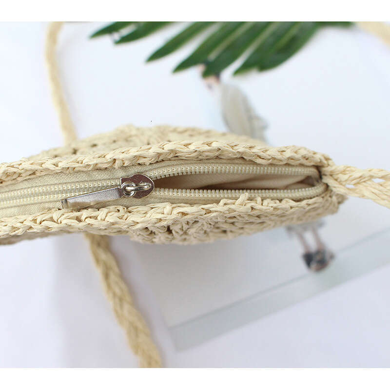 Handmade Beach Bag Straw Bag New Product, Single Shoulder Crossbody Beach Woven Round Small Bag, Japanese And Korean Women's Artistic Simplicity 