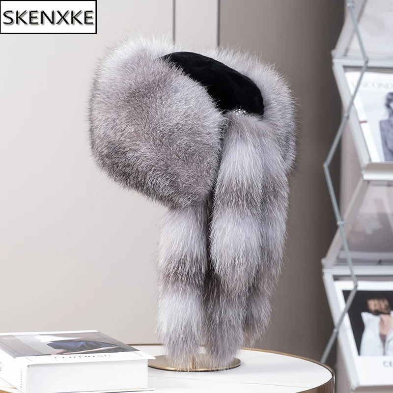 Winter Womens Bomber Hat Fox Fur Hats Warm Fashion 100 Fur Top Rex Rabbit Fur Caps Ruaaian Outdoor Warm Fox Fur Cap 251111