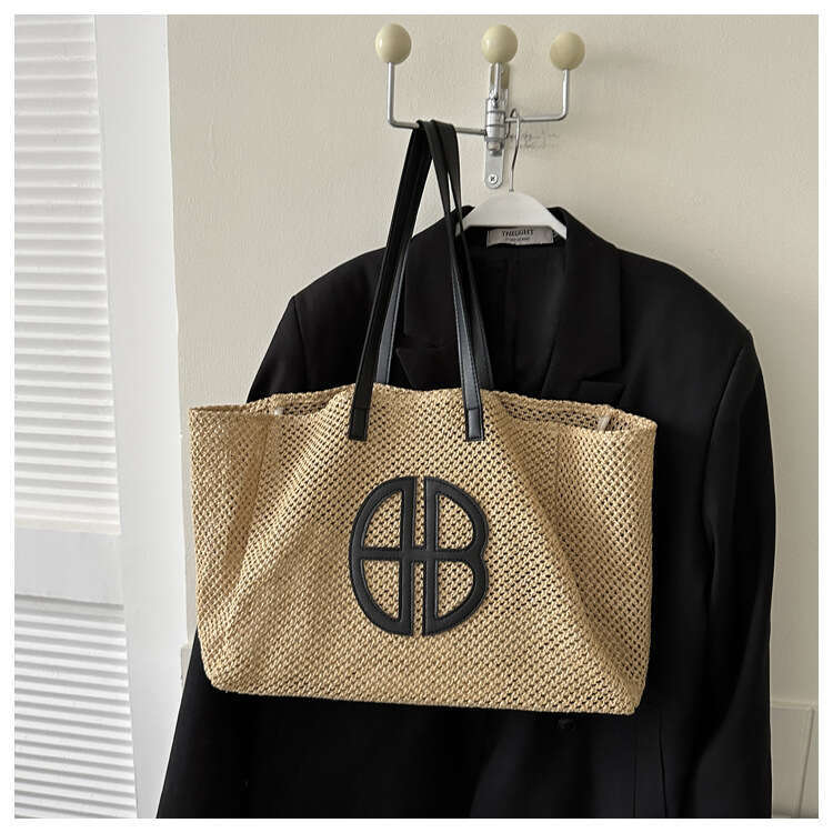 Handmade Beach Bag Straw Fashionable Instagram Style Trendy Women's 2024 New Shoulder Two-Piece Set Large Capacity Handbag Woven Bag Kq2