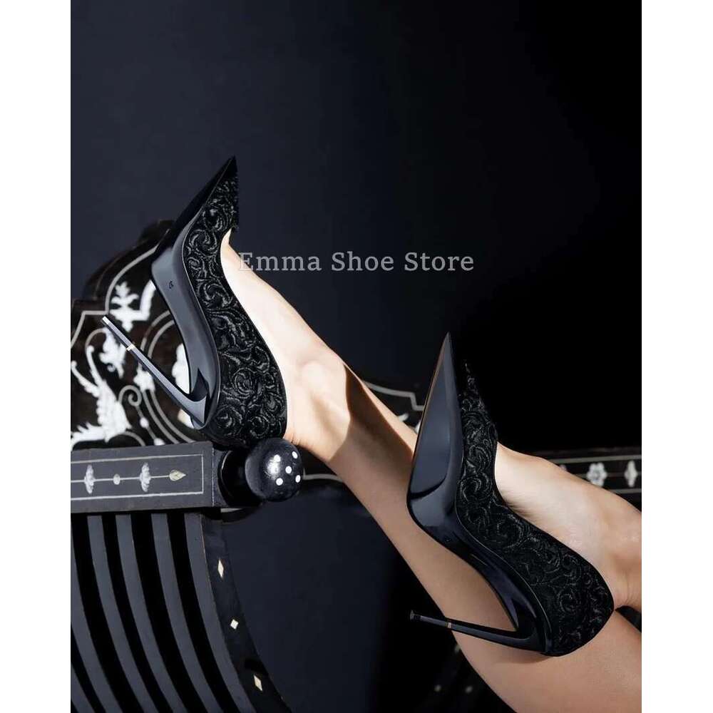 2024 Roman Embroidery Pointed Toe Stiletto High Heel Women's Pumps Gold Designer Versatile Dress Banquet Wedding Shoes