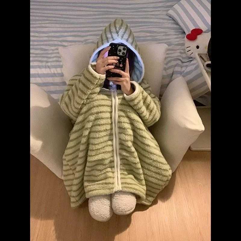 Striped Robe Women Korean One Piece Pajamas Hooded Nightgown Winter Zipper Fleece Thickened Warm Loungewear Home Suit 20250New C251115