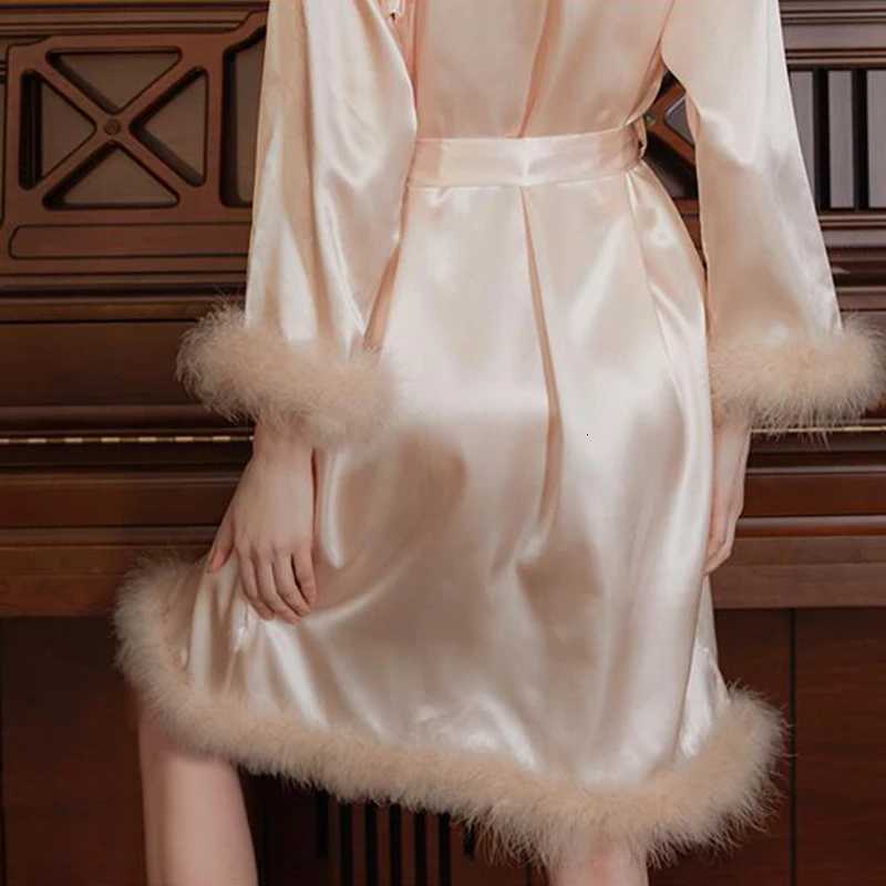 Women Feather Robe With Fur Sleepwear Bride Morning Satin Robes Nightgown Dress Elegant Wedding Bridesmaid Robe Gown Bathrobe C251115