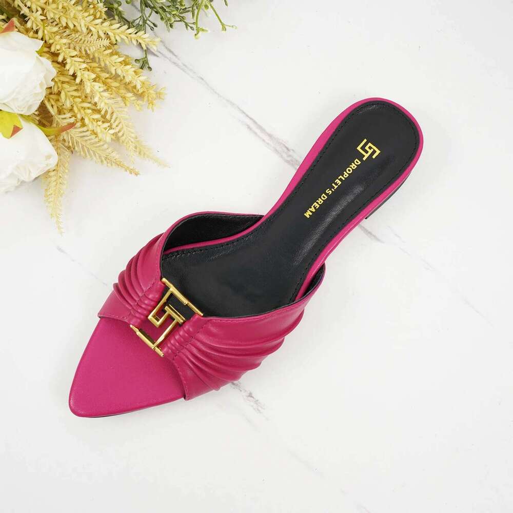 2024 Women's Summer New Pointed Fashion Non slip Leather Flat Bottom Outdoor Brand Slippers Large Size 34-44