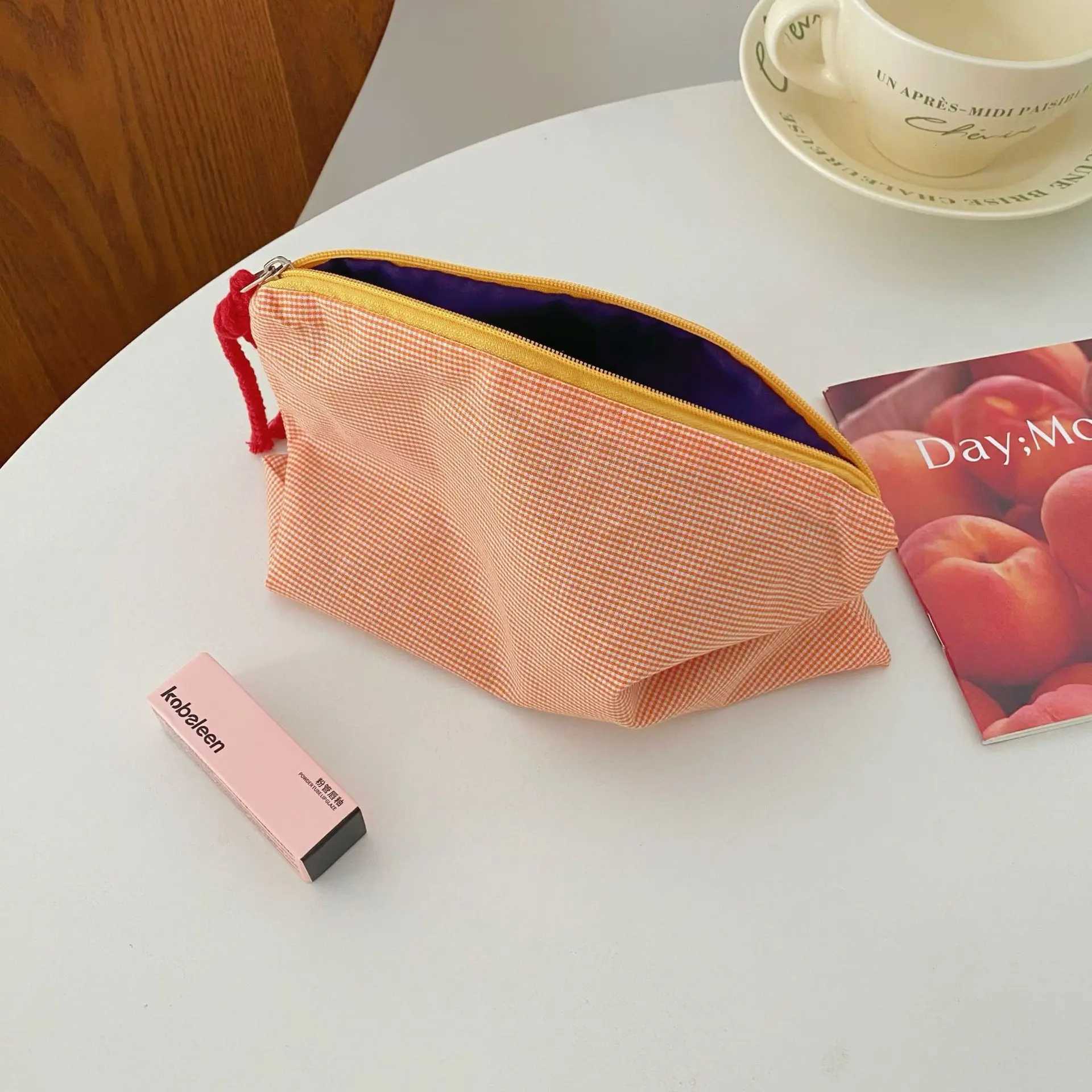 New womens plain weave makeup bag large capacity Cott zipper bag wallet travel club makeup bag cosmetics zipper essentialsXJ250415