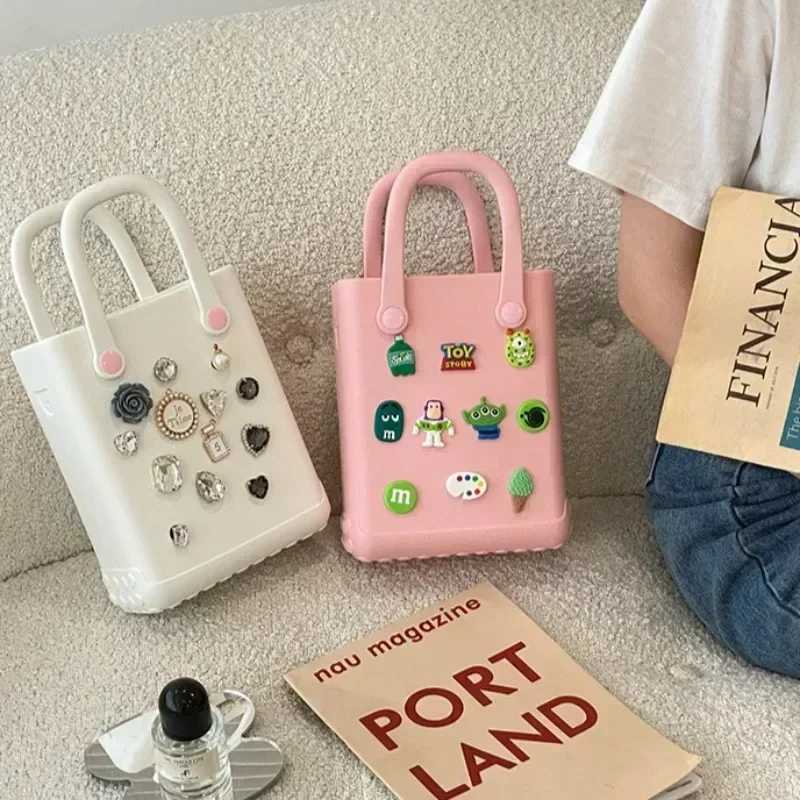 Handheld beach bag EVA waterproof summer swimming pool shoulder bag Portable cartoon fashion cross body bag Womens wallet EVA beach bag W250415