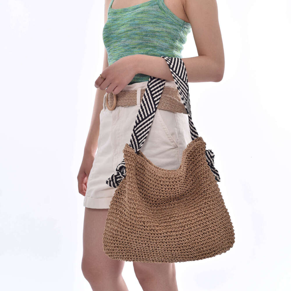 Handmade Beach Bag Navy Handmade Grass Woven Crochet Versatile Vacation Beach Ocean Style Black And White Strap Single Shoulder Women's Bag Kq2