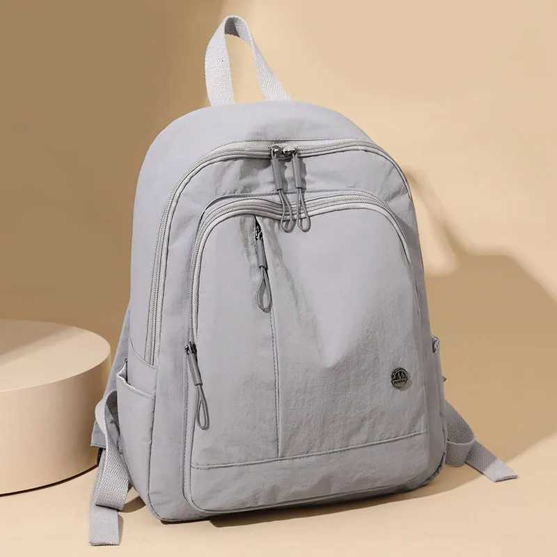 Casual Backpack Women Lightweight Waterproof Travel Backpacks Large Capacity Womens Bag College Girls School BackpackW251114