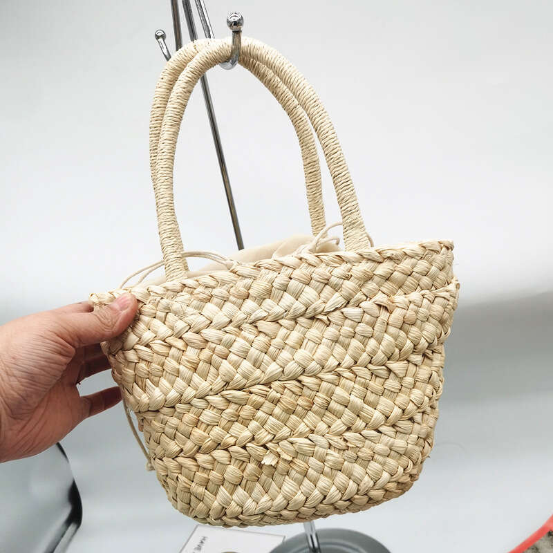 Handmade Beach Bag Tiktok Simple Cute Mini Corn Husk Baby Basket Straw Woven Bag DIY Kq2