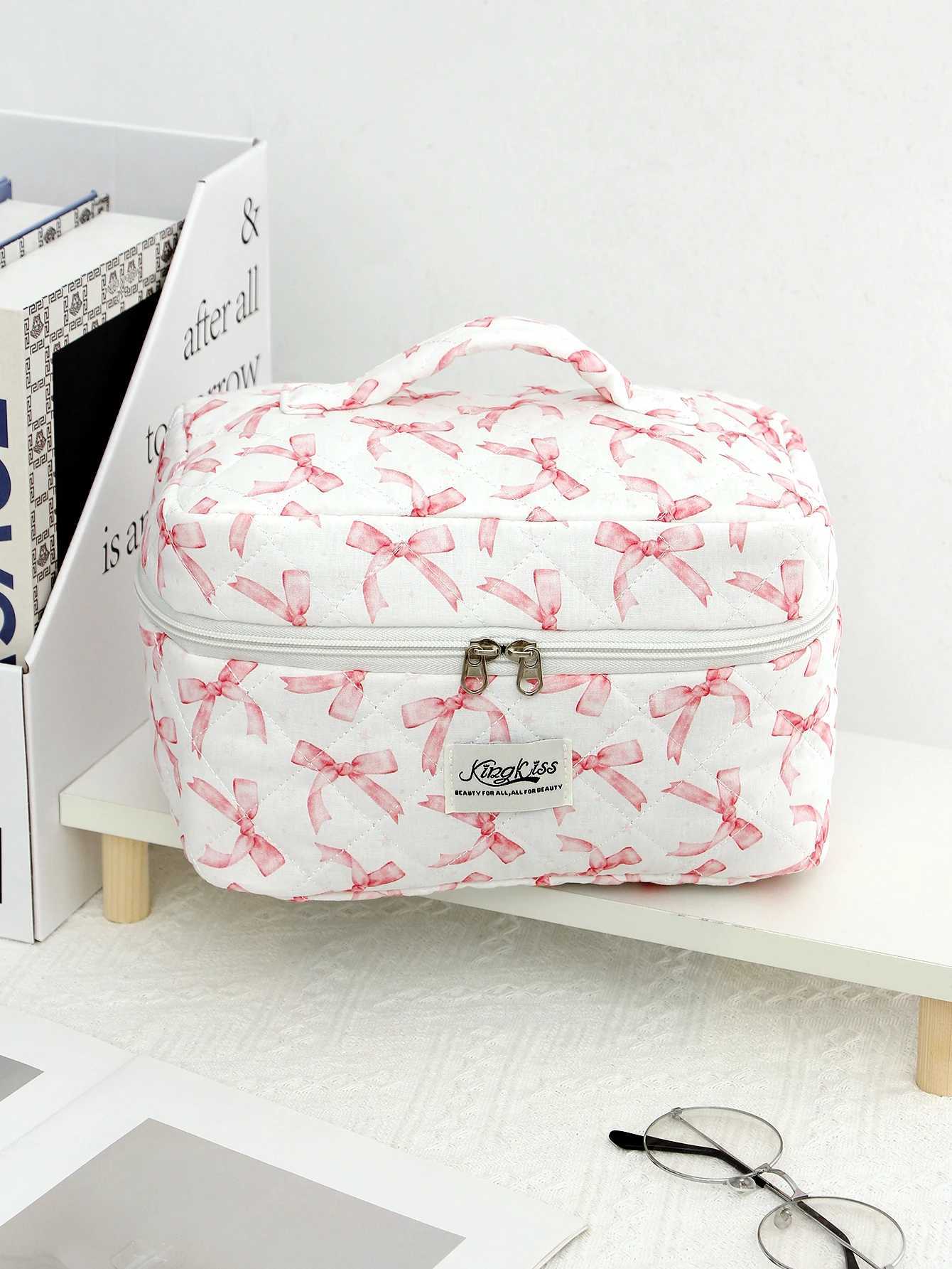 1 piece/set pink bow and star pattern printed quilted large capacity makeup bag portable travel makeup bag for girls makeup bagXJ250415