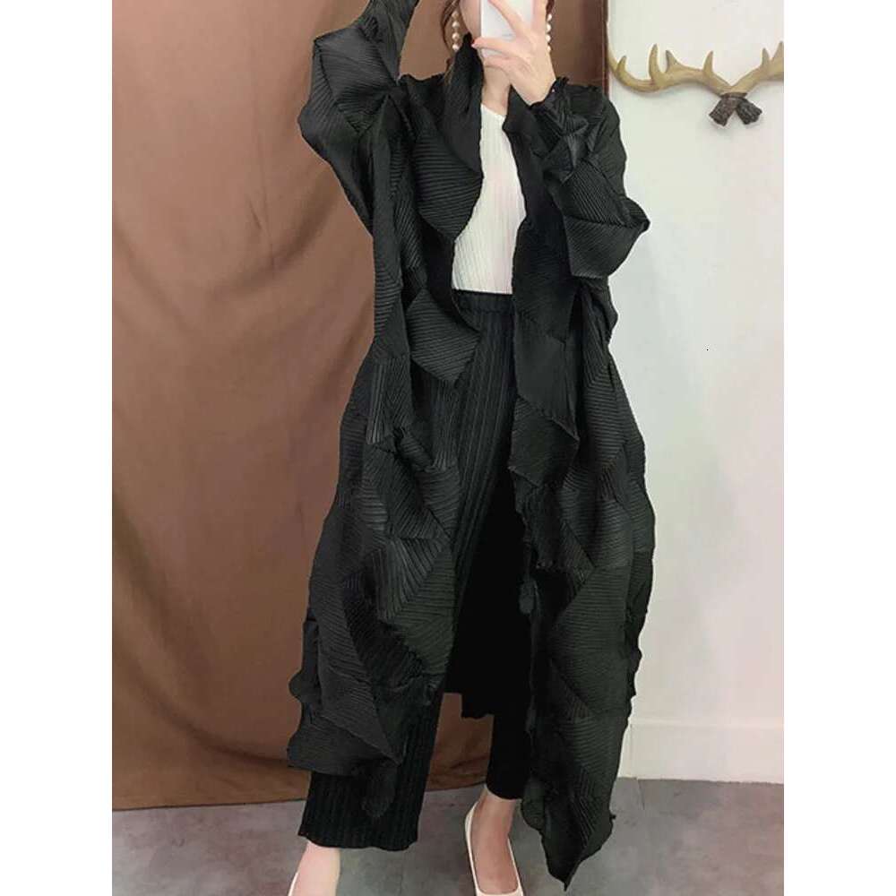 GVUW Pleated Trench Coat Women 2025 Spring Lapel Solid Color Long Sleeve Loose Casual Female Fashion Windbreaker 17D1426