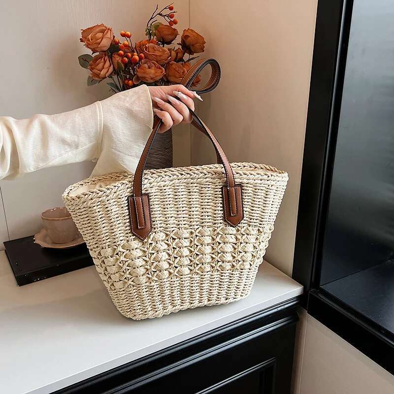 Handmade Beach Bag Handmade Beach Bag Summer For Women Straw Shoulder Bags Rattan Woven Top Handle Hollow Raffia Crochet Beach Bag Casual Handbags Kq1
