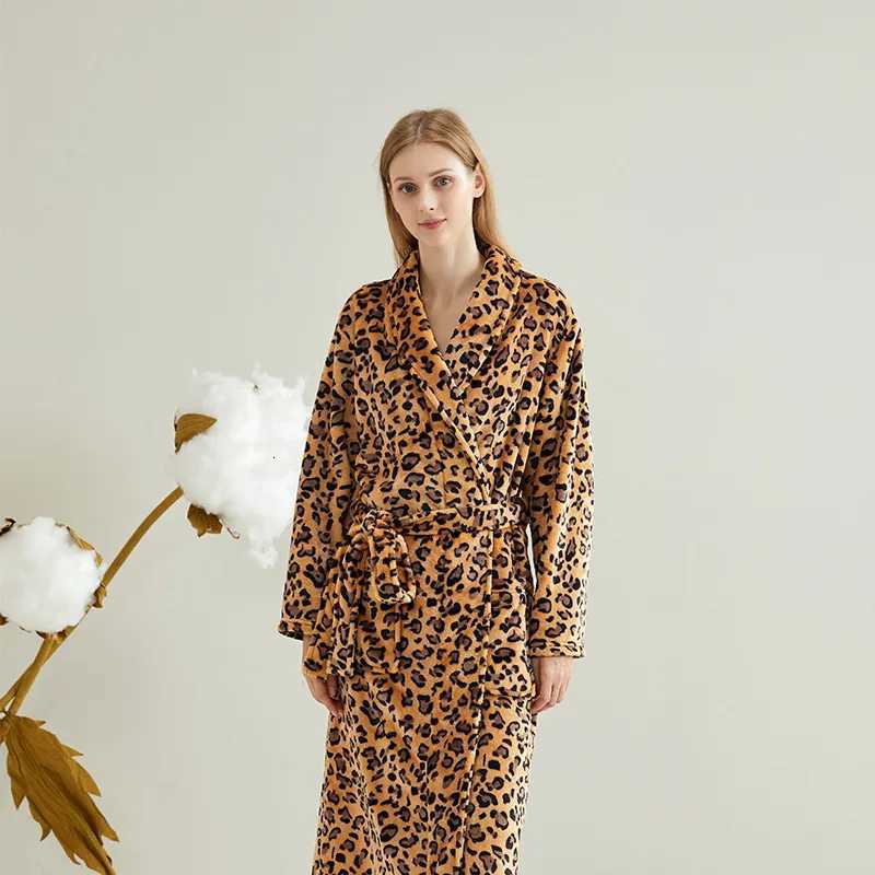 Mens Winter Bathrobe Long Sleeve Warm Turn Down Collar Women Fluffy Bath Robe With Sashes Solid Fleece Dressing Gown For Male C251115