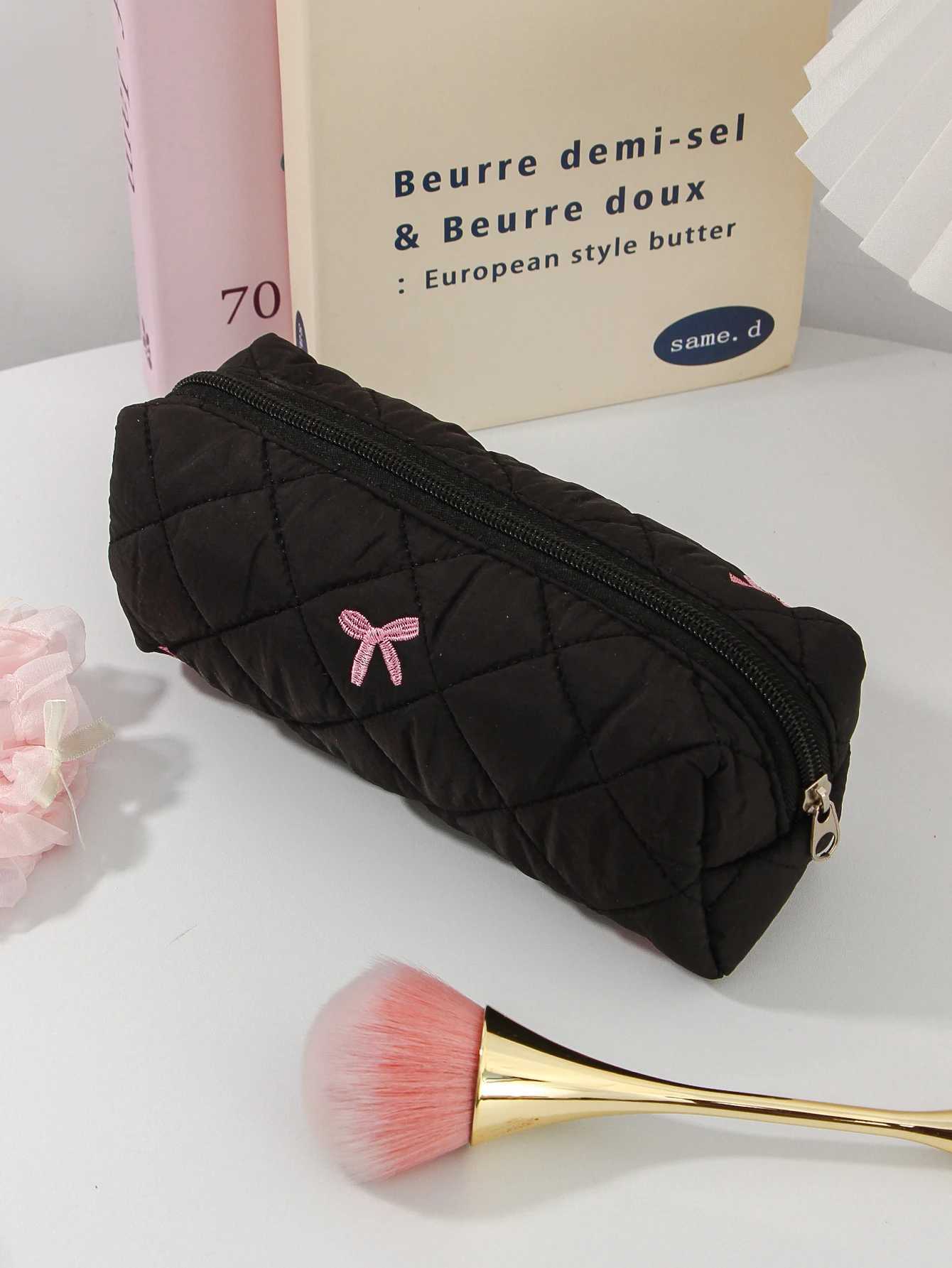 1 piece/set womens bow embroidery and quilted makeup bag set cute Macar colored large capacity makeup bag makeup bagXJ250415