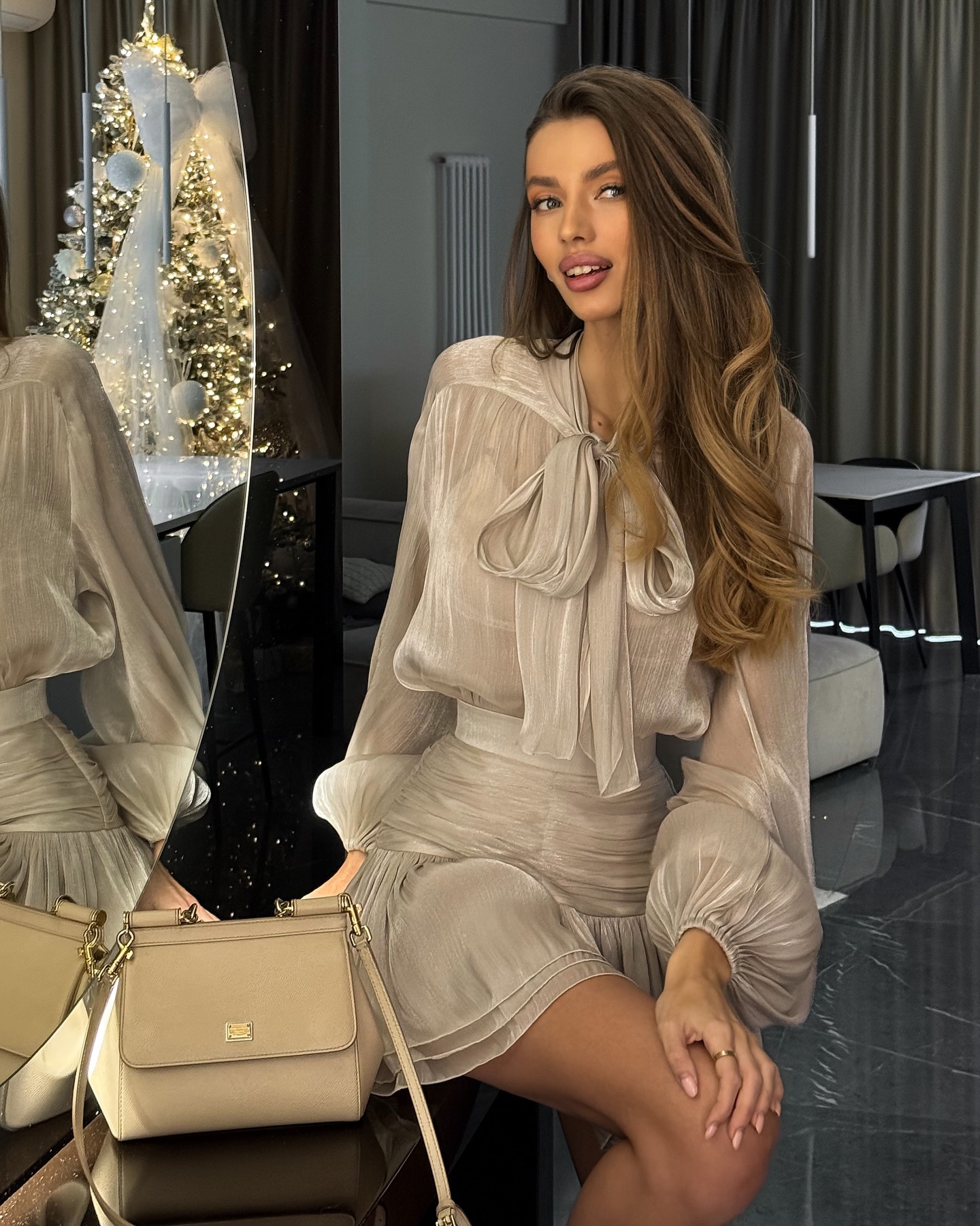 New free shipping designer dresses for womens casual dresses sliver khaki green Summer new Bow tie top high waisted pleated skirt