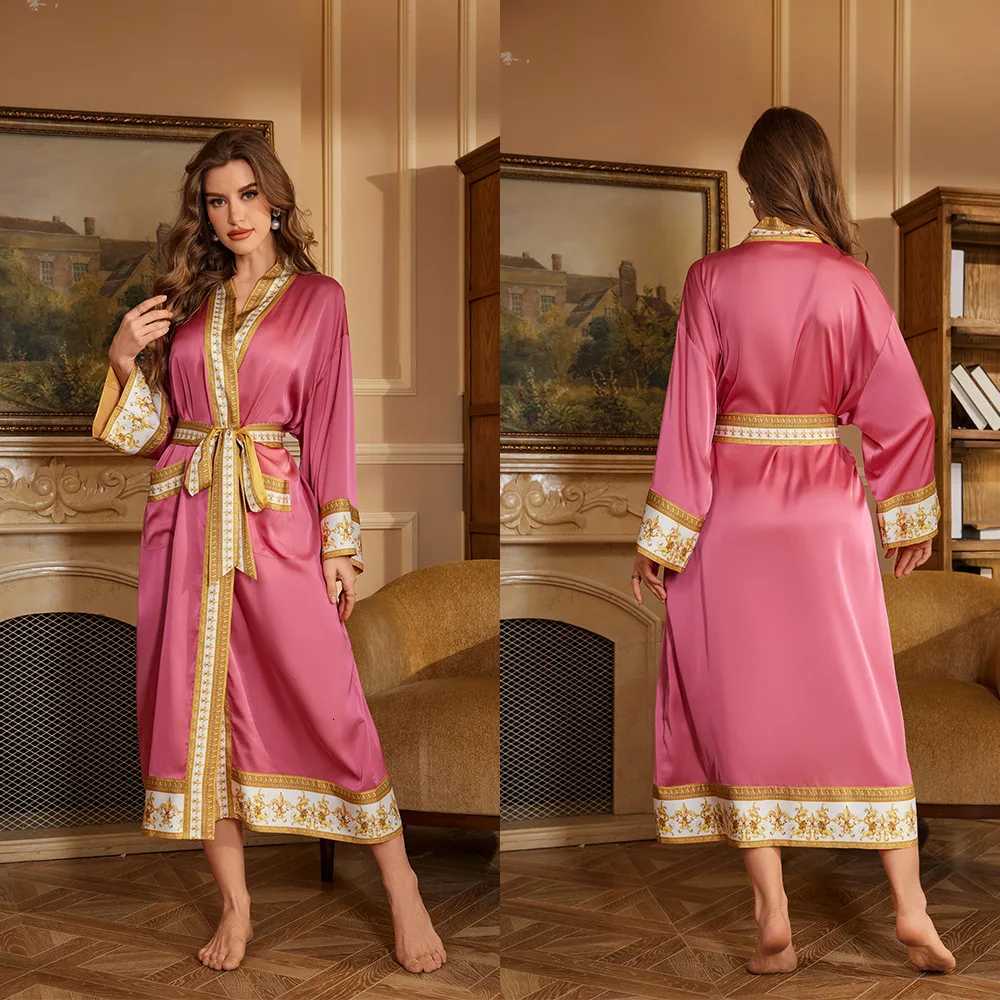 Newest Multi Colors Long Sleeved Robe Pajama Womens Spring and Autumn Long Style Fashionable Printing Luxury Bathrobe C251115
