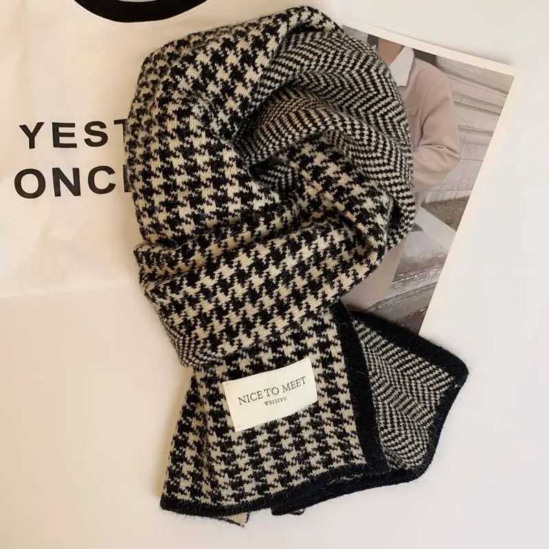 Luxury Scarf female winter new atmosphere sense of double-sided students cute warm thickened knitting senior sense of scarf Y251115