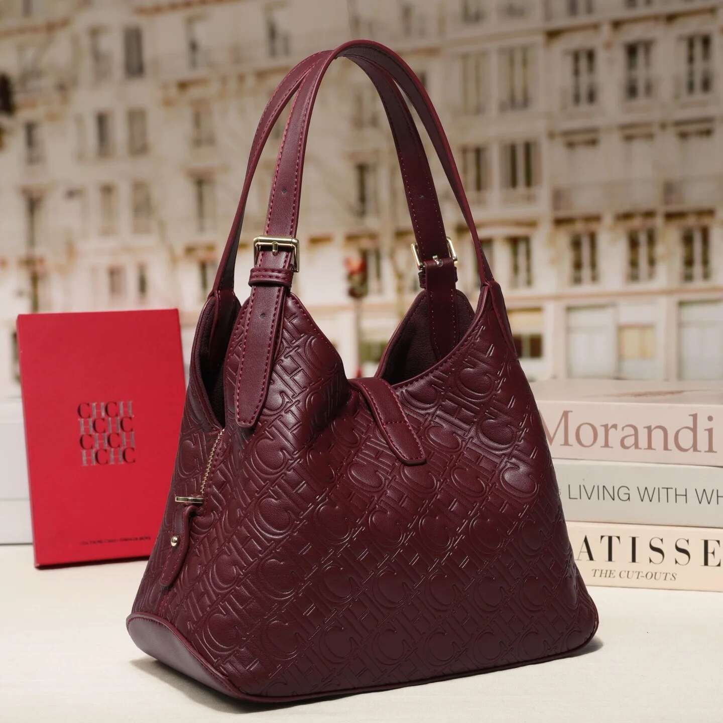 A For Classic Style Fashion Retro Craft New 2025 Women's Handbag Letter Printed Metal Accessories Large Capacity Solid Color