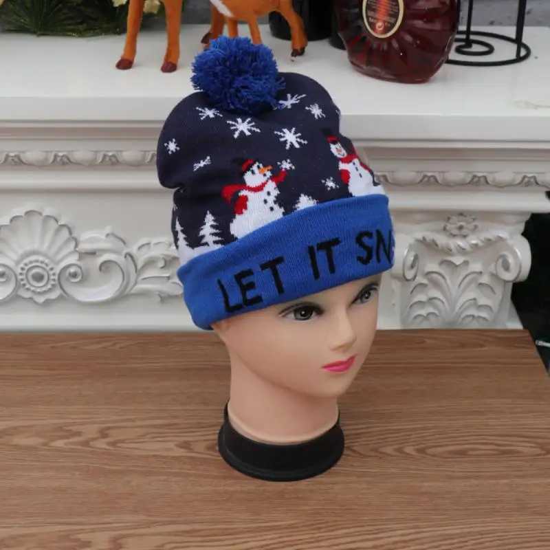 LED Christmas Knitted Hat Light Up Xmas Beanie Cap Unisex Winter Beanie Sweater Hat With Colorful LEDs For Christmas New Yea Y251115