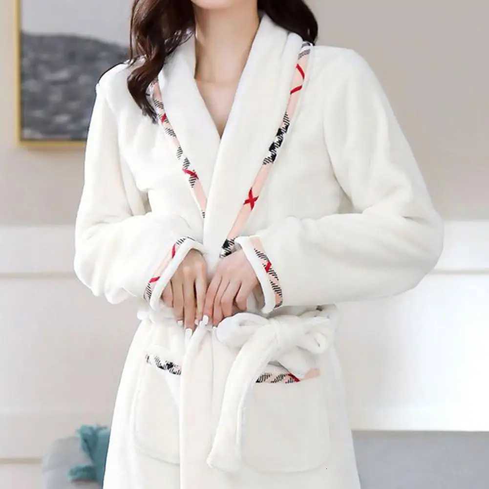 Thick Lounge Robe Womens Velvet Bathrobe Plush Hooded Robe Luxury Fluffy Warm Autumn Winter Nightgown Robe Sleepwear C251115