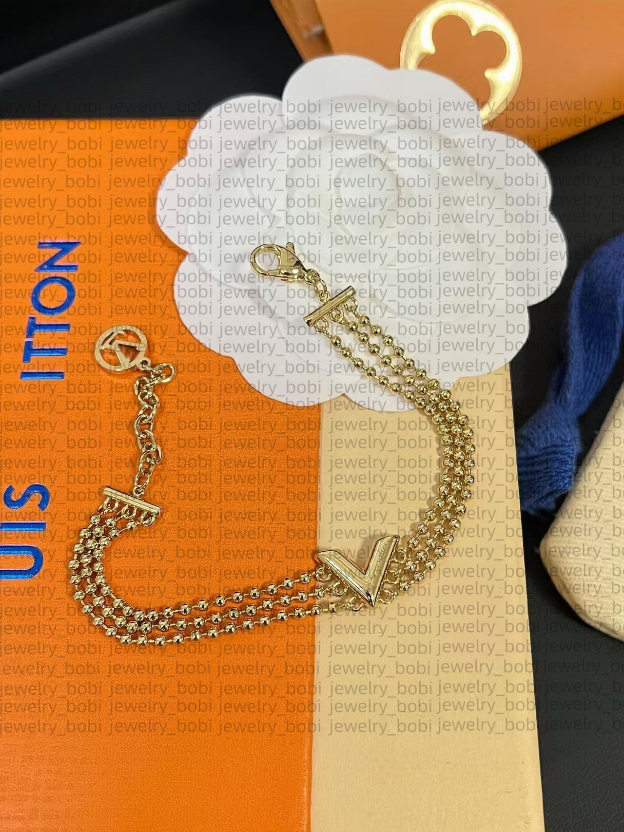 Fashion Luxury brand gold silver letter designer bracelet designer bangle for mens party wedding gift jewelry louise bracelet clover bracelet charm bracelet