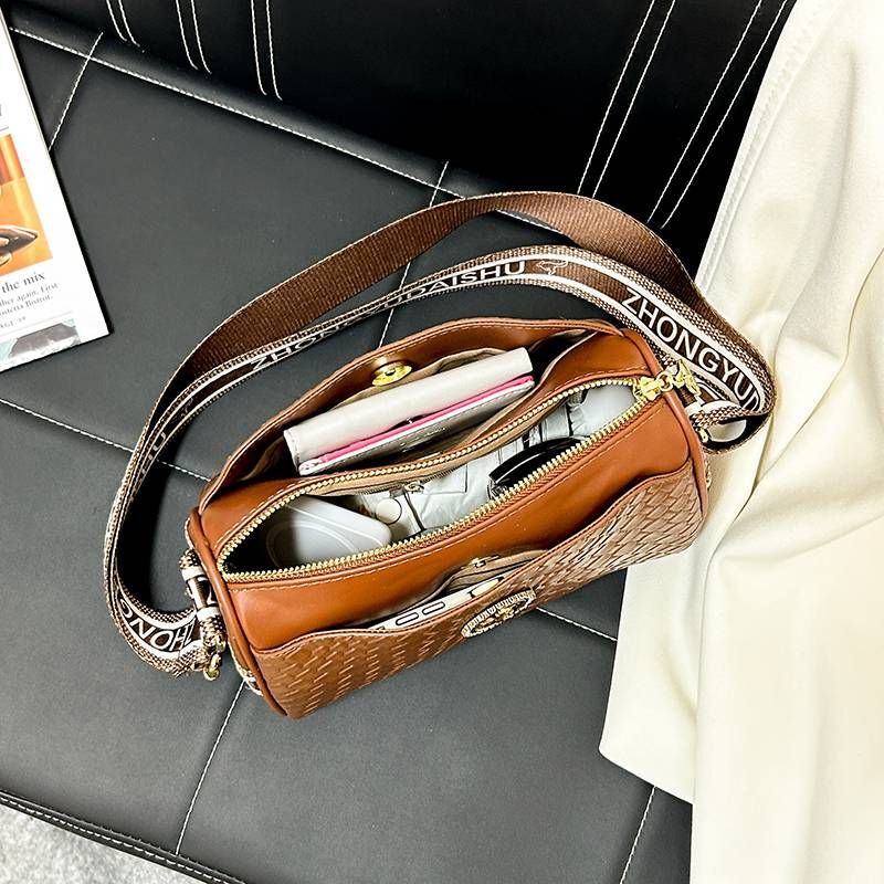 Leather Women's Shoulder Crossbody Pillow Barrel Woven Bag