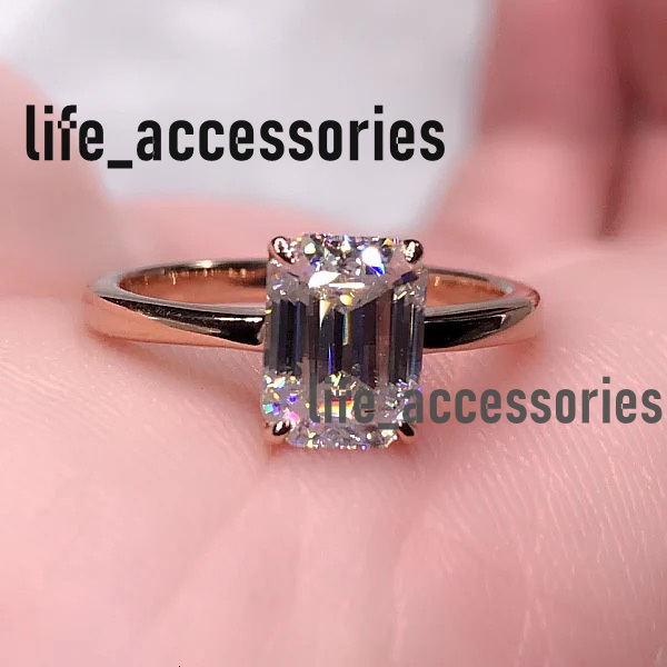 Romantic Wedding Engagement 18K Gold With 2ct D Color Emerald Cut Moissanite Ring Fashion Jewelry for Women Anniversary Ring