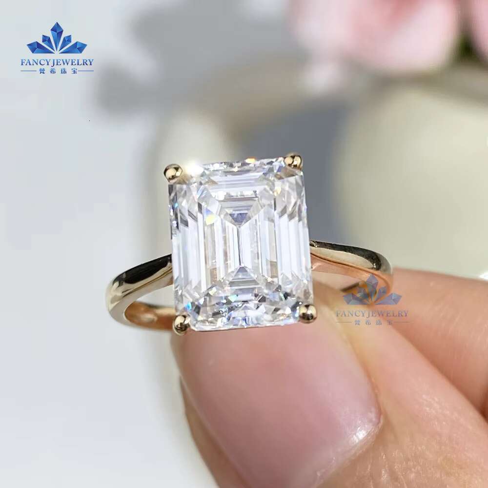 18K Solid Gold Womens Daily Jewelry 4CT Emerald Cut Moissanite Wedding Rings for Women