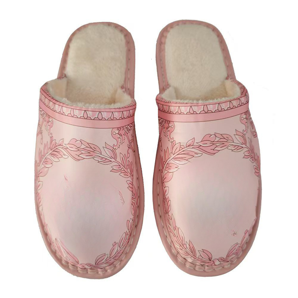 2025S European luxury warm cotton slippers trendy brand Medusa men's and women's thick soled non slip home indoor shoes