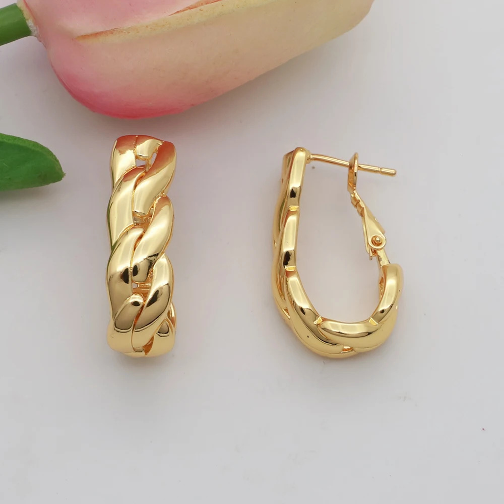 Big Woman Jewelry Set Dubai Gold Plated Earrings Necklace Copper Big Flower Pendant Bride Bangle Rings Gift 250414