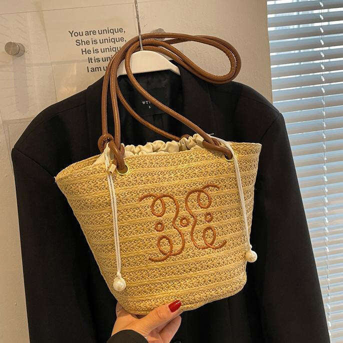 Handmade Beach Bag Forest Style Grass For Women 2024 New Trendy And Fashionable Texture Niche Underarm Woven Tote Bag Kq2