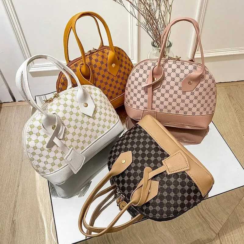2025 New Korean Style Shell Bag Vintage Crossbody Shoulder Bag Women Fashion Handbag Casual Tote Purse for LadiesW251115