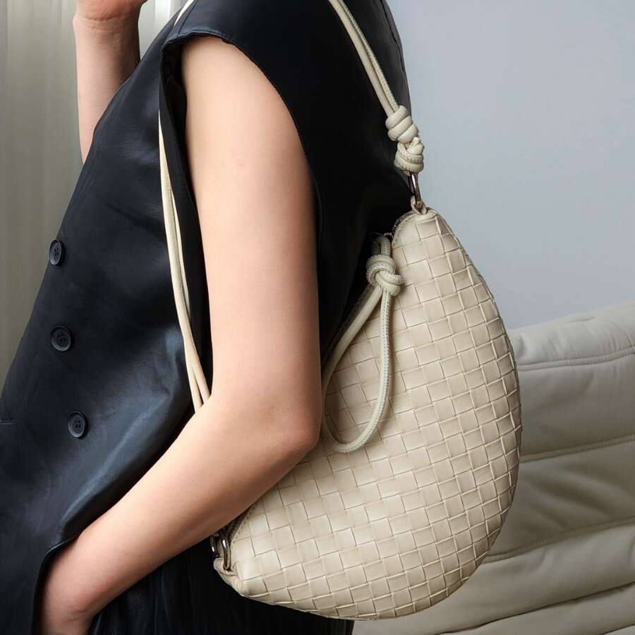 Mm Women's Bags Knitted Cowhide Crossbody Casual Niche Fashion Trend Shoulder Bag, Commuting Women's Backpack