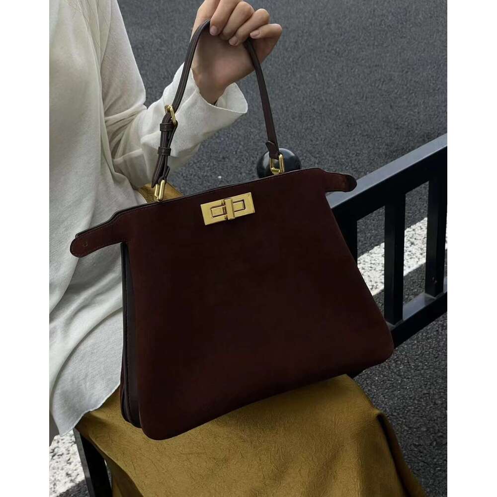Mm Women's Bags 24 Autumn/Winter New Frosted Cowhide Handbag, High-End Fashion Tote Single Shoulder Armpit Bag, Women's Bag