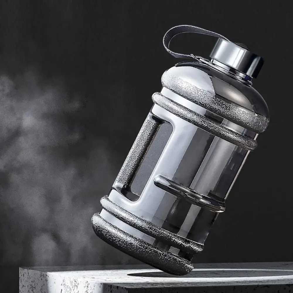 Training Sports Workout Drink Bottle 2L PETG Large Capacity Water Bottle Shaker Bottle With Handle Outdoor Gym Gallon BottleW251114