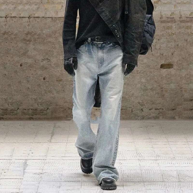 High Street Washed Distressed Micro Flare Blue Jeans 2025 Spring New Trend Vintage Simple American Denim Trousers 28W5709
