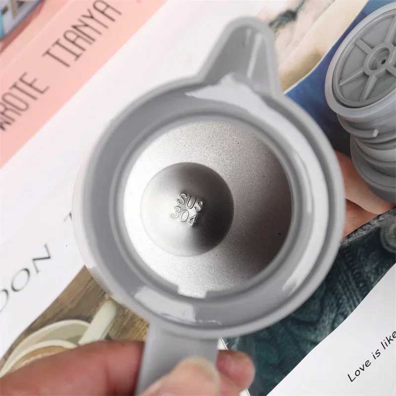 800ml 304 Stainless Steel Insulation Kettle Double Walled Vacuum Thermos Bottle Coffee Pot Leakproof Insulation Moka Pot Y251114