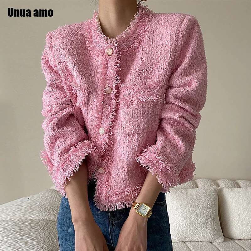 Designer Clothes Spring Autumn Long Sleeve Pink Tweed Jacket Women 2025 New Trend Tassel Raw Edge Design Elegant Cropped Wool Blend Coat