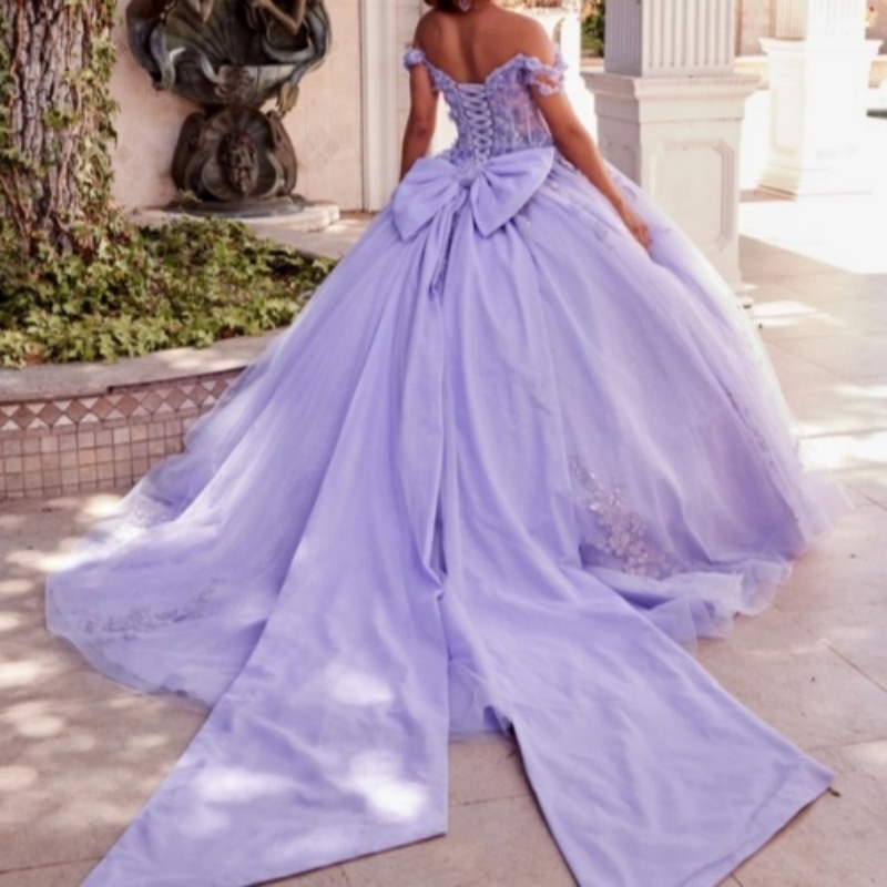 Lavender Shiny Princess Quinceanera Dresses Off Shoulder Applique Bow Beads Tull Sweet 16 Dress Ball Gown Vestidos 15 Anos