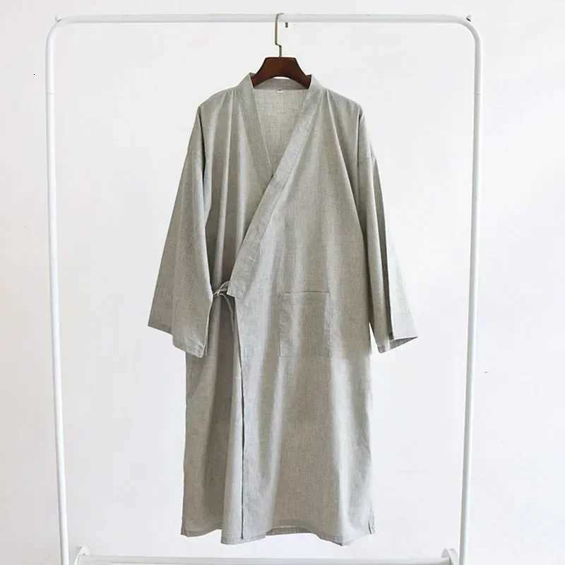 The New Four Seasons Men Is Cotton Linen Robe Mens Solid Color and Dress Robe Middle-aged Home Bath Steam Clothing Gentlemen C251115