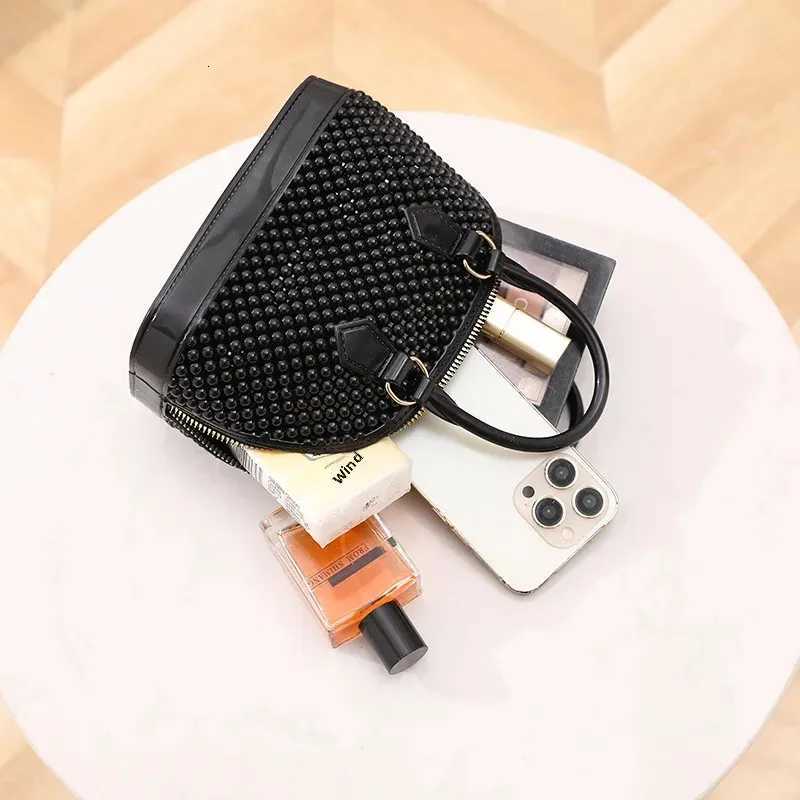 2024 New Cross-Border Hot Selling Jelly Handbag Shell Handbag Cute Diagonal Handbag Womens Small Bag Lightweight PortableW251115