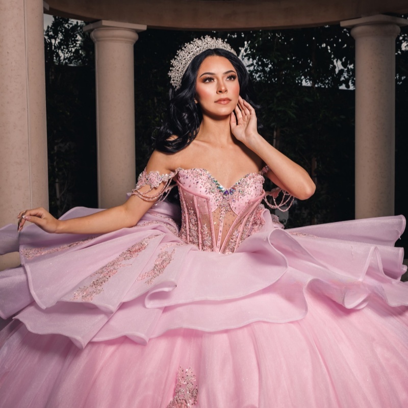 Pink Quinceanera Dresses Off Shoulder Ball Gown Sweet 16 Dress Applique Lace Beads Bow Tiered Tull Birthday Party Vestidos 15 De Anos