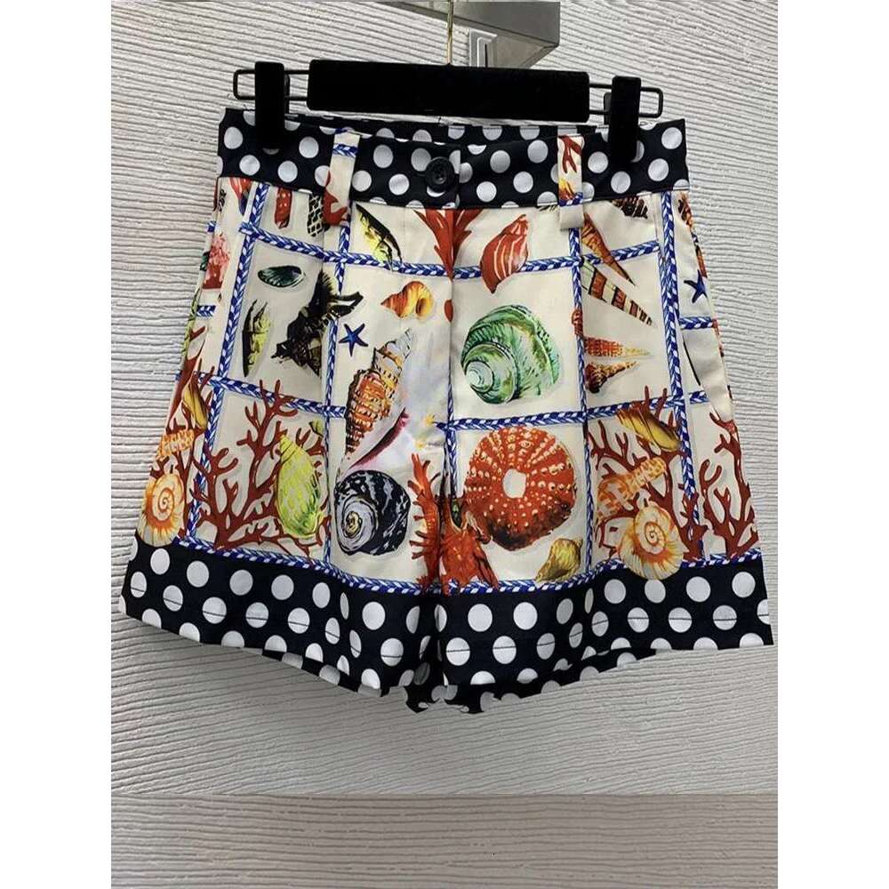 Retro Summer New Geometric Printing High Waist Straight Wide Leg Shorts Pocket Fashion Joker Casual Pants.