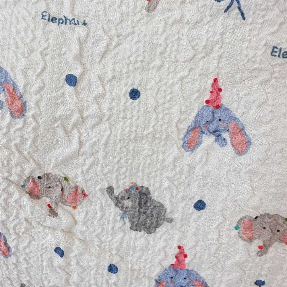 New Cute Bear Printed Makeup Bag Fi Makeup Bag Womens Cluh Bag Large Capacity Makeup Storage Bag Travel OrganizerXJ250415