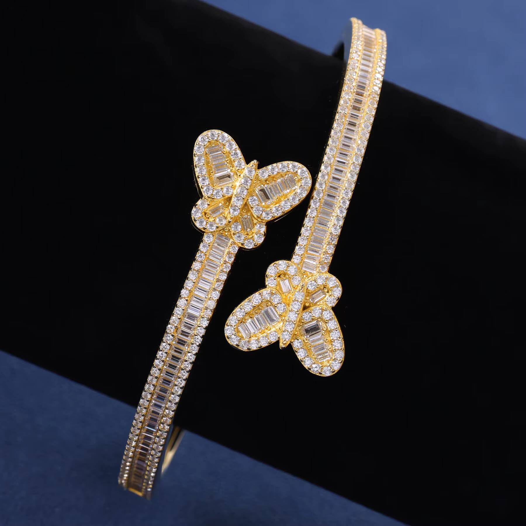 Hip Hop Jewelry Iced Out Butterfly Bangle Bracelet 925 Sterling Silver Baguette VVS D Moissanite Bangle Pass Diamond Tester