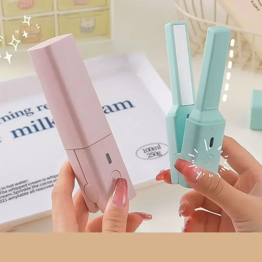 Mini Hair Straightener Clipboard Small Power Plug Curling Hair Straight Hair Girls Air Bangs Portable Hair Straightener 250415