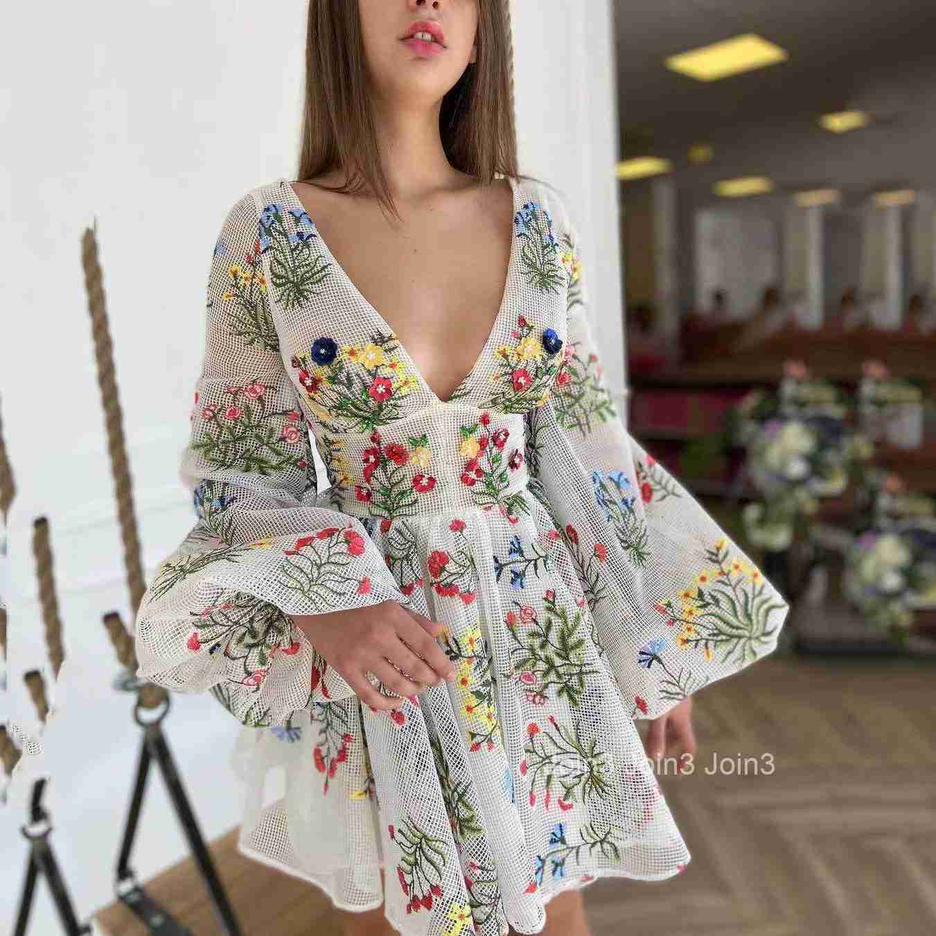 2025 Summer New Womens Mesh Embroidery Design Lantern Sleeve Fairy Dress Party Dress